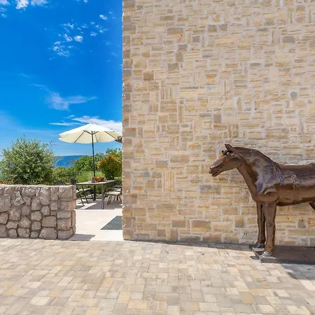 Cavallo Villa